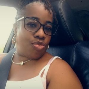 Meet your Posher, Karla